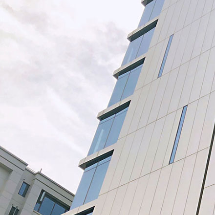 酒店标识标牌设计公司为魔法主题酒店设计。