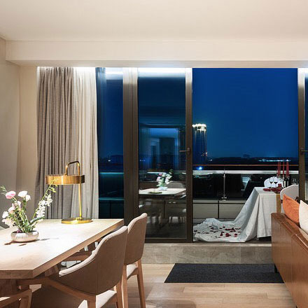 酒店标识标牌设计公司匹配极简酒店风格。