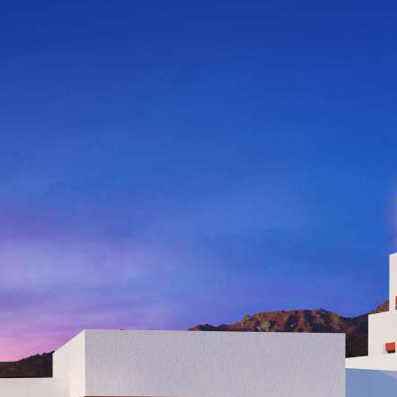 酒店标识标牌设计公司为酒店大堂创造第一印象。